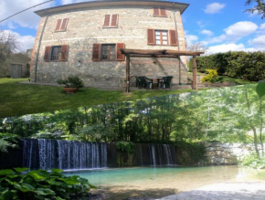 BIO Tuscan Farmhouse by the river, peaceful place, Caprese Michelangelo